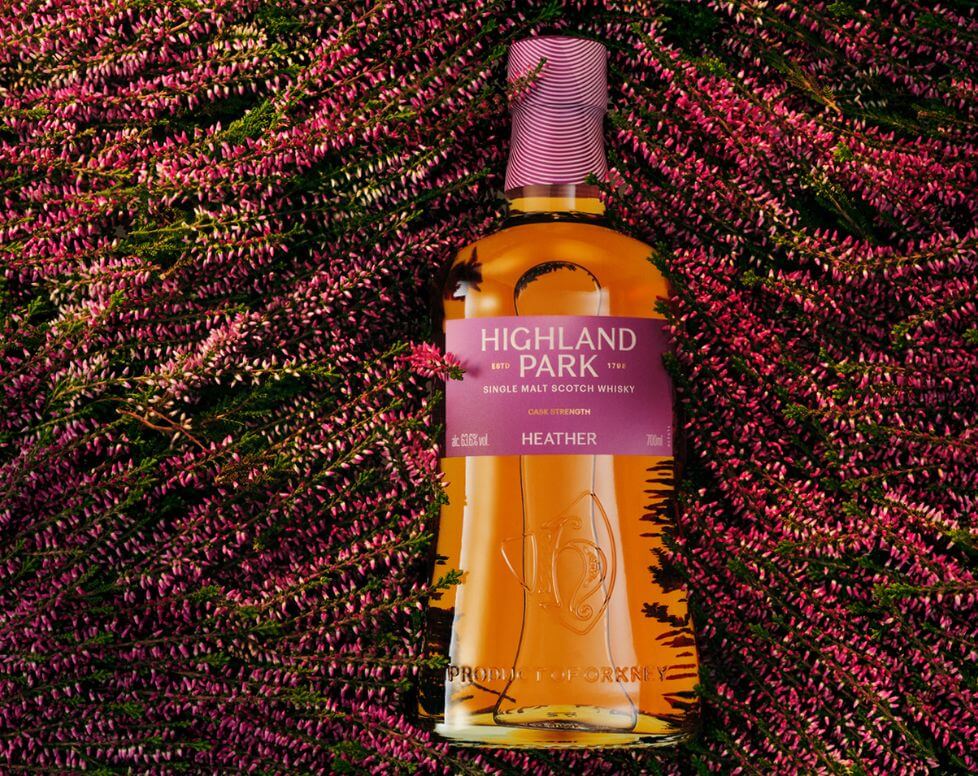 Dein Spirituosen Onlineshop für Whisky, Rum, Gin, Vodka, Cognac, Edelbrände, Liköre und u.v.m. ! Jetzt ganz bequem nach Hause liefern lassen.