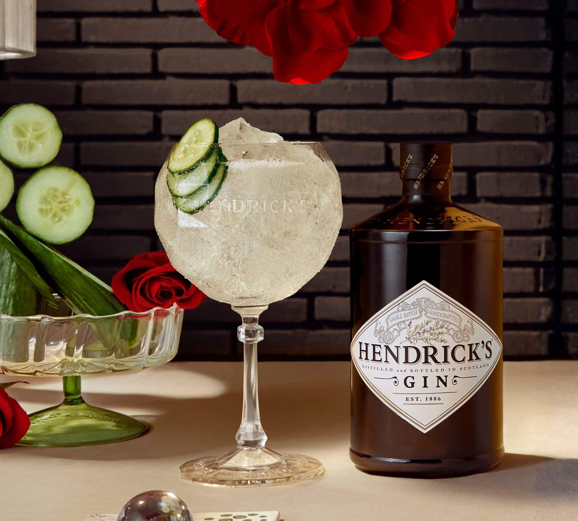 Dein Spirituosen Onlineshop für Whisky, Rum, Gin, Vodka, Cognac, Edelbrände, Liköre und u.v.m. ! Jetzt ganz bequem nach Hause liefern lassen.